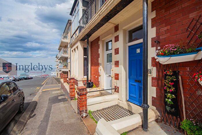 2 Bedroom Flat For Sale In Ruby Street, Saltburn-By-The-Sea, TS12