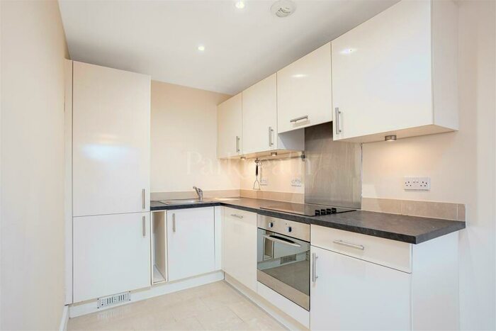 1 Bedroom Apartment To Rent In Greyhound Hill, Hendon, NW4