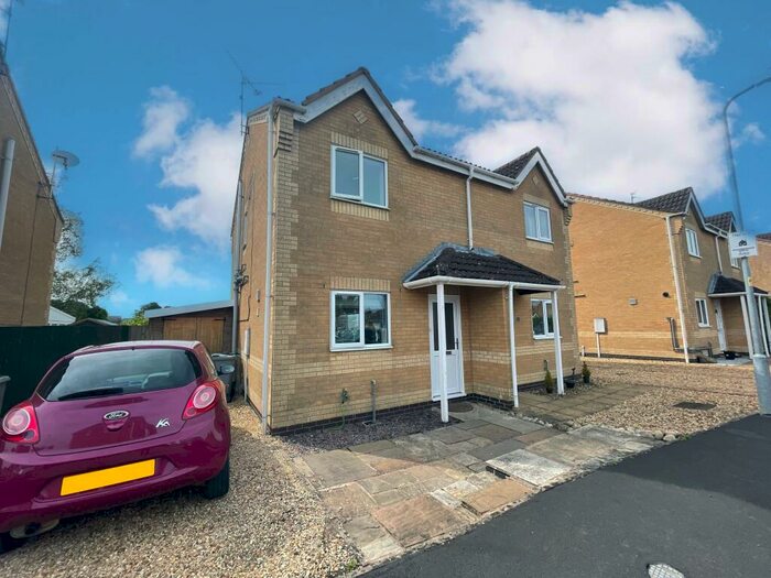 2 Bedroom Semi-Detached House To Rent In Southfields, Bourne, PE10