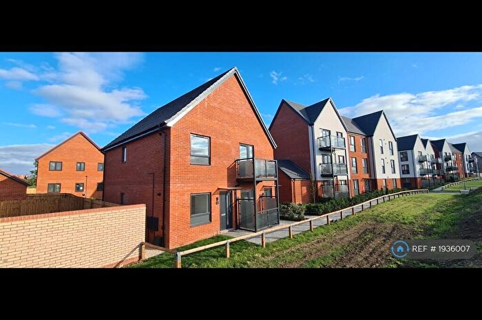 2 Bedroom Maisonette To Rent In Corriedale, Milton Keynes, MK8