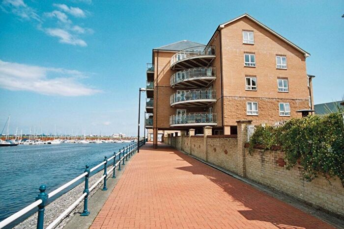 1 Bedroom House For Sale In Mayflower House, Anchor Road, Penarth, Vale Of Glamorgan, CF64