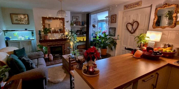 1 Bedroom Cottage To Rent In Wistaria Place, Kingsbridge, TQ7