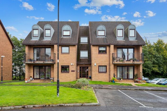 2 Bedroom Flat To Rent In Burnside Court, Bearsden, Glasgow, G61