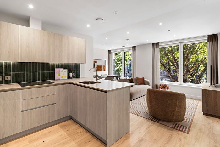 2 Bedroom Flat To Rent In Biscuit Walk, Bermondsey, London, SE16