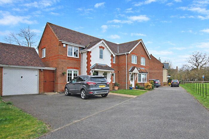 3 Bedroom Semi-Detached House For Sale In Daphne Close, Great Notley, Braintree, CM77