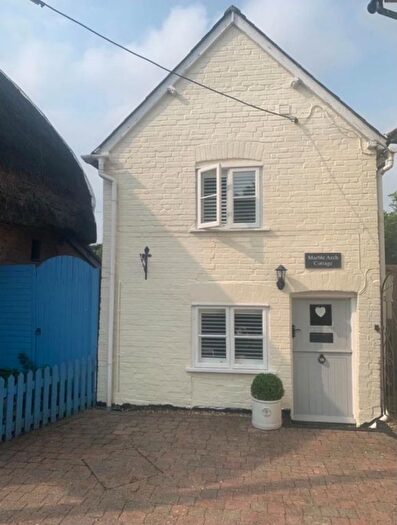 2 Bedroom Cottage For Sale In The Square, Hurstbourne Tarrant, SP11