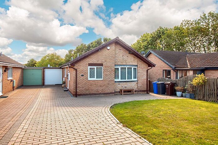 3 Bedroom Detached Bungalow To Rent In Cleeve Hill Gardens, Waterthorpe, S20