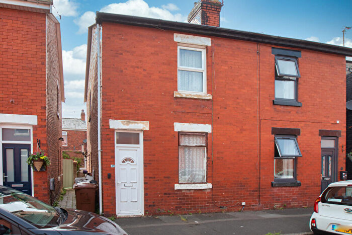 2 Bedroom Semi-Detached House For Sale In Land Lane, Southport, Sefton, PR9