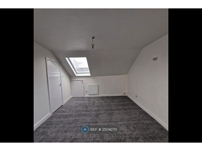 Studio To Rent In Peel Street, Hull, HU3