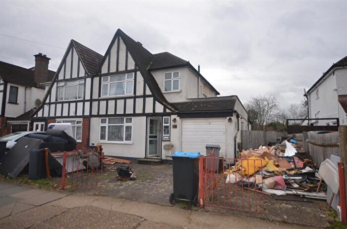 5 Bedroom Semi Detached House For Sale In Windermere Avenue, Wembley, HA9