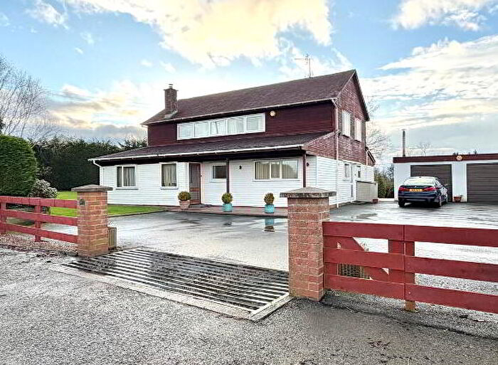 4 Bedroom Detached House For Sale In Mullahead Road, Tandragee, BT62