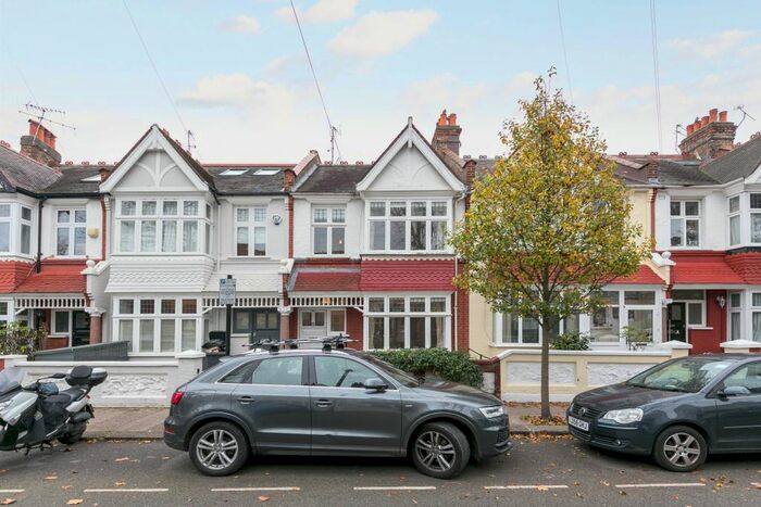 3 Bedroom Terraced House To Rent In Rannoch Road, Fulham/Hammersmith, W6