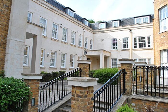 2 Bedroom Property To Rent In Church Walk, Wilmington, DA2