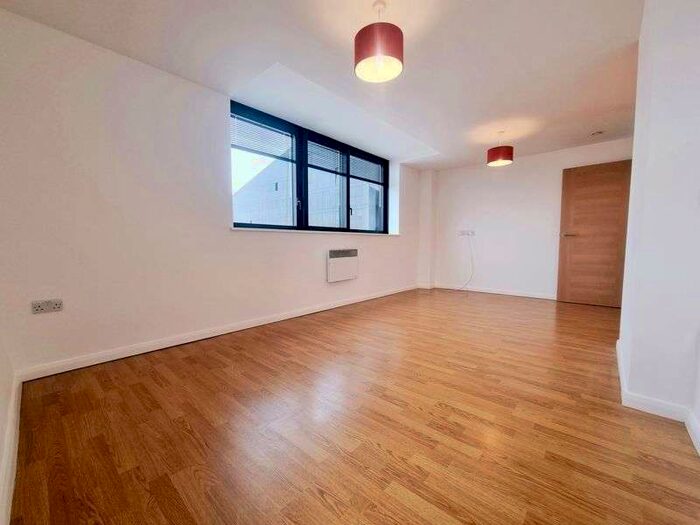 2 Bedroom Property To Rent In Mann Island, Liverpool, L3