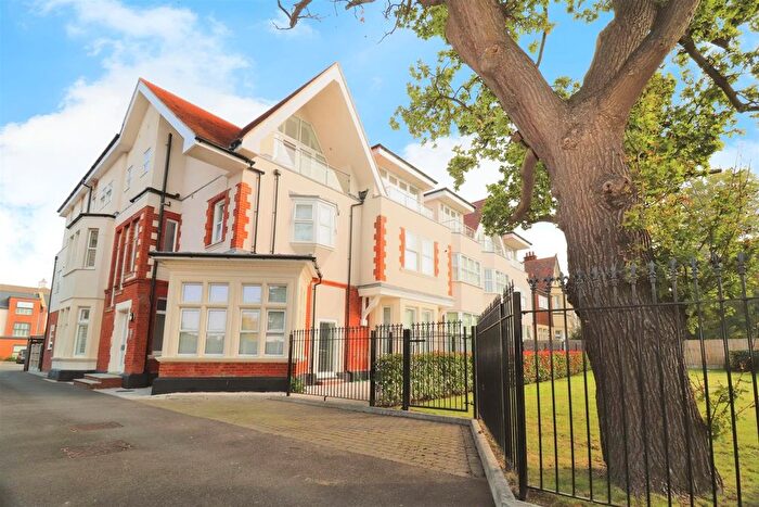 1 Bedroom Flat To Rent In St. Hildas Mews, Westcliff-On-Sea, SS0