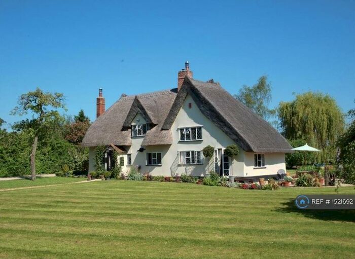 4 Bedroom Detached House To Rent In Lower Green, Colchester, CO6