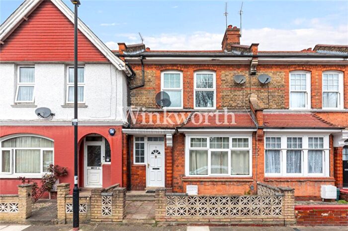 4 Bedroom Terraced House To Rent In Russell Avenue, London, N22