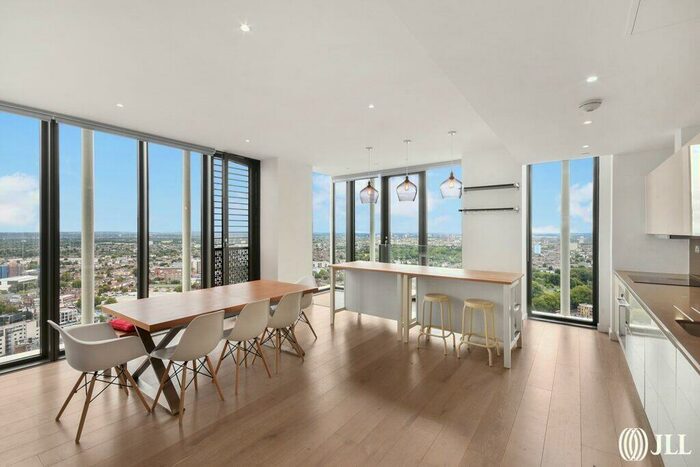 2 Bedroom Apartment To Rent In Great Eastern Road, London, E15