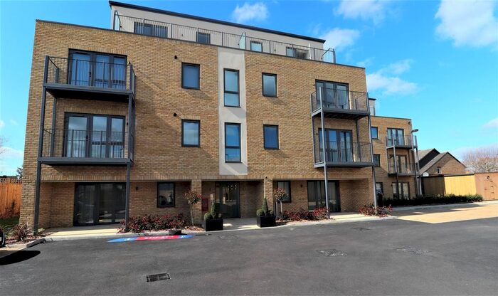 2 Bedroom Flat For Sale In Westgate Court, Hillingdon, UB10