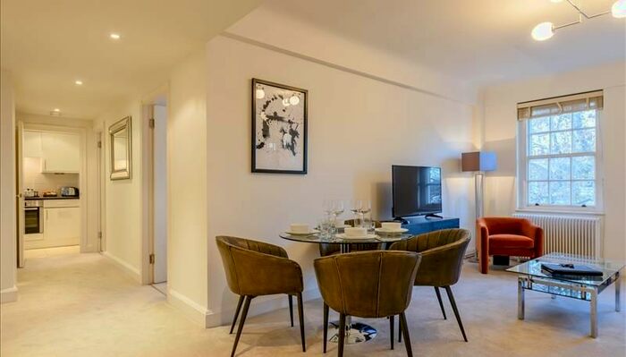 2 Bedroom Flat To Rent In Pelham Court, South Kensington, SW3