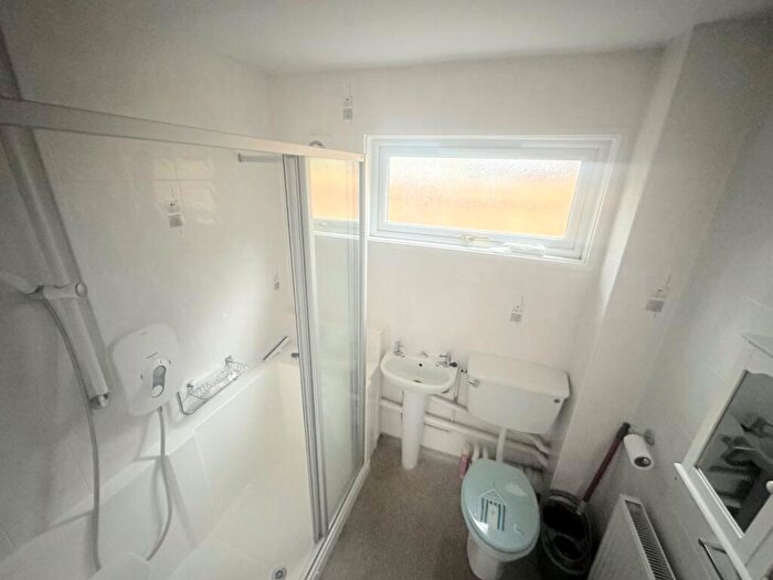 1 Bedroom Flat For Sale In Brynglas, Hollybush, Cwmbran, NP44