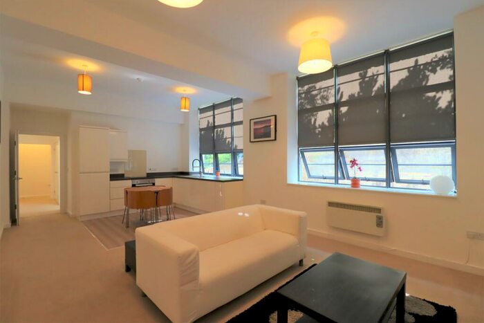 1 Bedroom Flat To Rent In Pontypridd House, Tyfica Road, Pontypridd, CF37