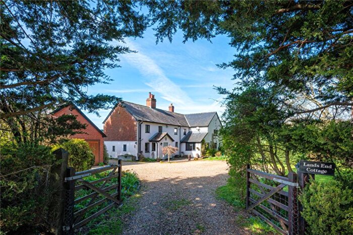 5 Bedroom Detached House For Sale In Farnborough, Wantage, Berkshire, OX12