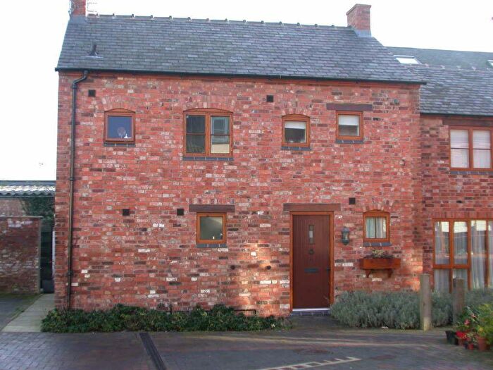 2 Bedroom Mews To Rent In Aldwinckles Yard, Market Harborough, LE16