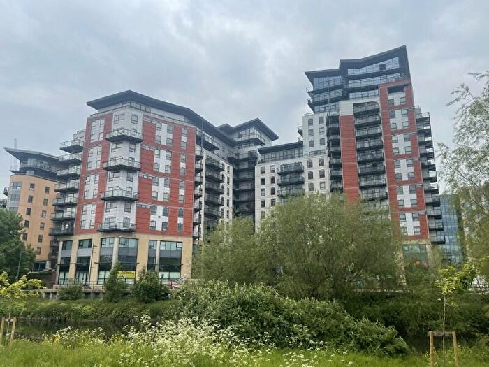 2 Bedroom Apartment To Rent In Whitehall Waterfont, LS1