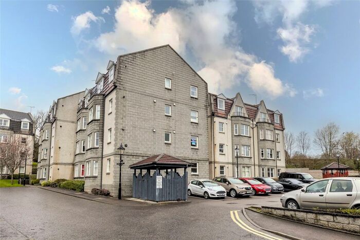2 Bedroom Flat To Rent In Albury Mansions, Aberdeen, AB11
