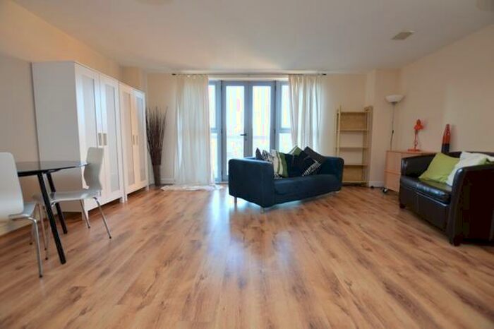 Apartment To Rent In White Croft Works, Furnace Hill, S3