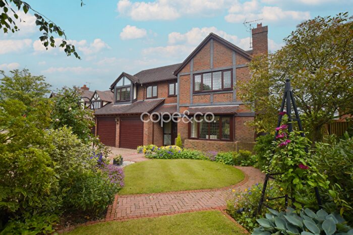 4 Bedroom Detached House To Rent In Durose Court, Bramshall, Uttoxeter, Staffordshire, ST14