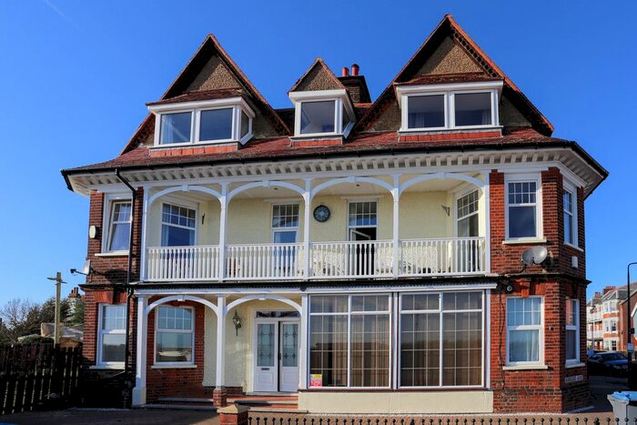 Studio To Rent In Sea Road, Felixstowe, Suffolk, IP11