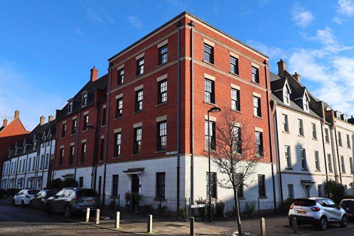 2 Bedroom Flat To Rent In Clickers Drive, Upton, Northampton, NN5
