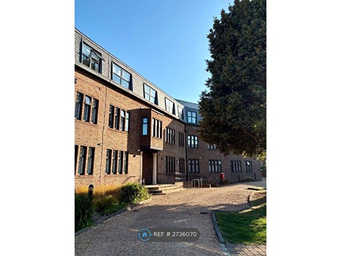 1 Bedroom Flat To Rent In Abbeville Road, London, SW4