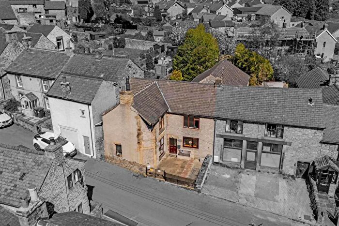 4 Bedroom Terraced House For Sale In High Peak House, Towngate, Bradwell, S33