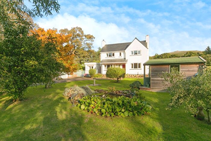 4 Bedroom Detached House For Sale In Aber Road, Llanfairfechan, Conwy, LL33
