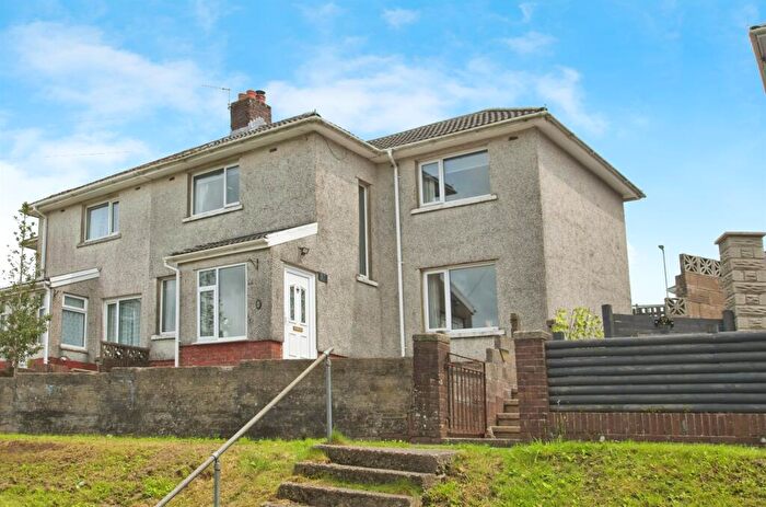 3 Bedroom Semi-Detached House For Sale In Craig Las, Llangeinor, Bridgend, CF32