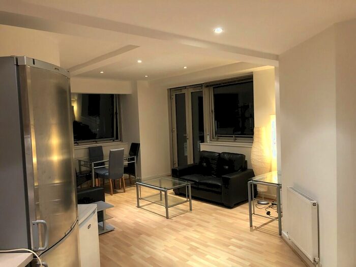 2 Bedroom Apartment To Rent In Princess House, Princess St, M1