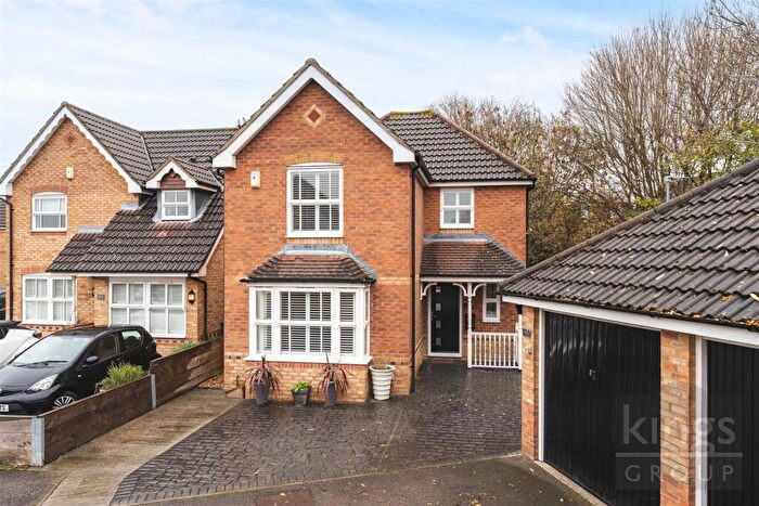 3 Bedroom Detached House For Sale In Doulton Close, Church Langley, CM17