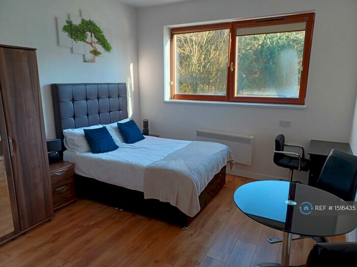 Studio To Rent In Lower Bryan Street, Stoke-On-Trent, ST1