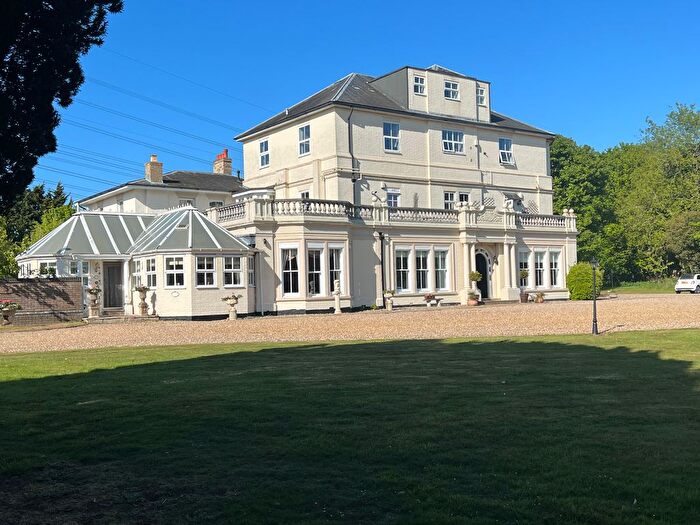 2 Bedroom Flat For Sale In Aldeburgh Road, Aldringham, Leiston, IP16
