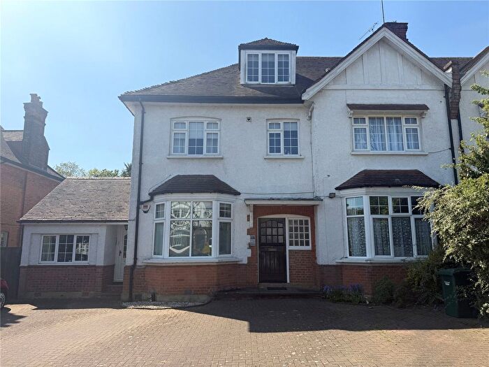 2 Bedroom Flat To Rent In Northumberland Road, New Barnet, Barnet, EN5