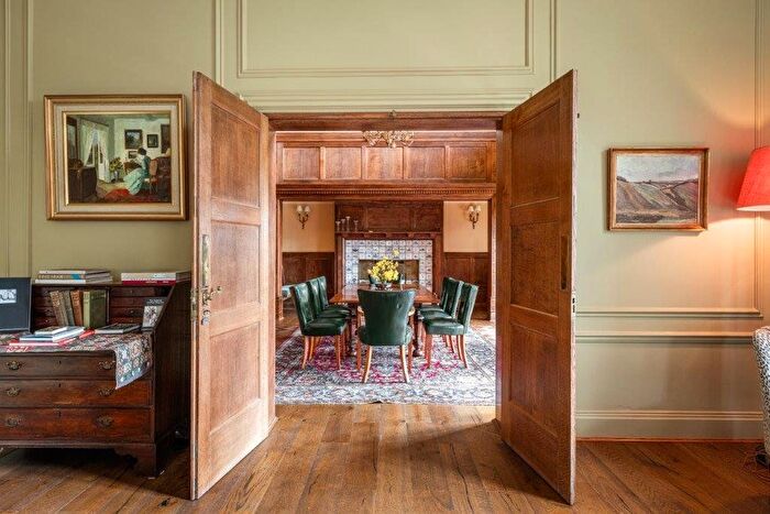 6 Bedroom Detached House For Sale In Mapridge Green Lane, Great Missenden, Buckinghamshire, HP16