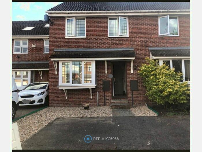 3 Bedroom Terraced House To Rent In Cranmere Court, Strood Rochester, ME2