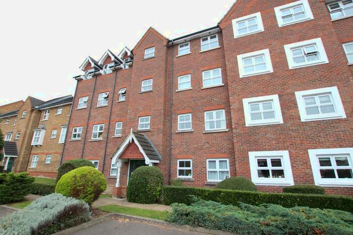 1 Bedroom Flat To Rent In Woking, GU21
