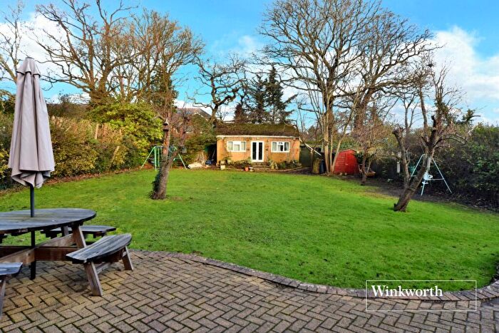 5 Bedroom Detached House For Sale In Kingsmead Avenue, Worcester Park, KT4