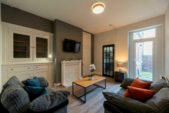 2 Bedroom Flat To Rent In Coniston Avenue, Newcastle Upon Tyne, NE2