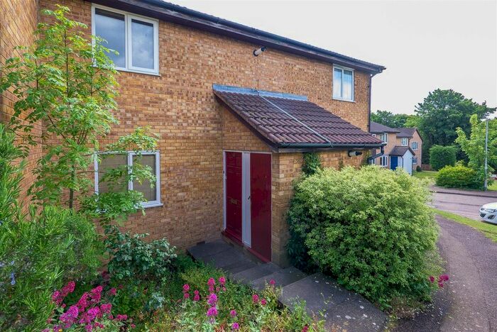 1 Bedroom Maisonette To Rent In Ladywood Road, Hertford, SG14