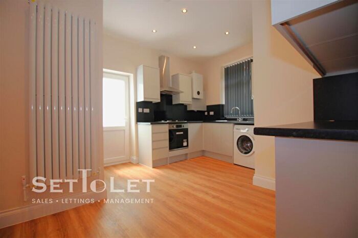 4 Bedroom Terraced House To Rent In New Bridge Street, Leicester, LE2